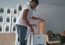 Distribusi Logisitik, KPU Kota Kendari Akan Libatkan Pawang Hujan