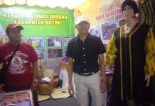 Pesona Kain Tenun Buton Ikut Dipamerkan