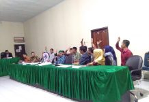 Posting Foto Saat Miras, 18 Penyelenggara Pemilu di Konut Disidang DKPP