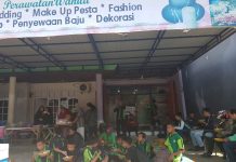 Setiap Jumat, Komunitas Rumah Sedekah Kendari Bagikan Makanan Gratis di Jalan
