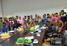 Redam Konflik, Pemkab Buton Pertemukan Tokoh Masyarakat Desa Gunung Jaya dan Sampoabalo