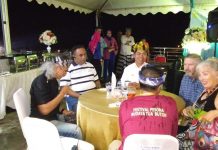 Bupati Buton Ajak Wisman Makan Malam