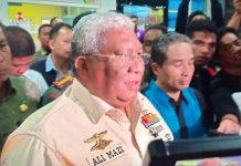 Gubernur Sultra Jenguk Mahasiswa yang Kritis di Rumah Sakit Bahteramas