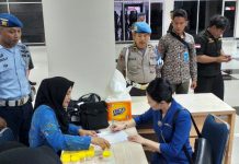 Pilot dan Pramugari Jalani Tes Urine di Bandara Halu Oleo