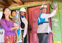 Berkat OMOH, Lima Warga Desa Kapota Wakatobi Terima Bantuan Listrik Gratis