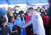 Bupati Konsel Buka Kick-off Imunisasi Covid-19 Anak 6-11 Tahun