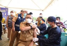 Orang Pertama Terima Suntikan Booster, Sulkarnain : Rasanya Biasa Saja