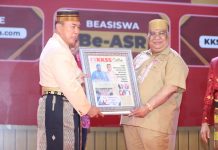 Gubernur Hadiri Pengukuhan Pengurus KKSS Sultra