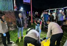 Seorang Tukang Becak Ditemukan Tewas Bersimpah Darah Dipinggir Jalan