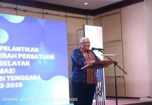 Ali Mazi Hadiri Pengukuhan DPD Permas Sultra