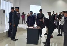 Senior dan Berpengalaman, Pj Bupati Buteng Lantik La Saripi sebagai Pj Sekda