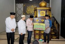 Safari Ramadan di Buteng, Wagub Sultra Salurkan Bantuan Rumah Ibadah